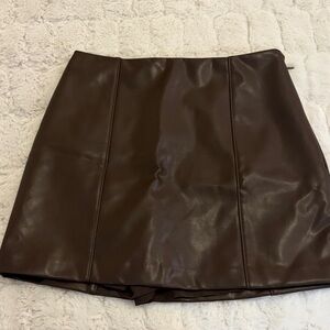 Abercrombie Scarlett Vegan Leather Skort